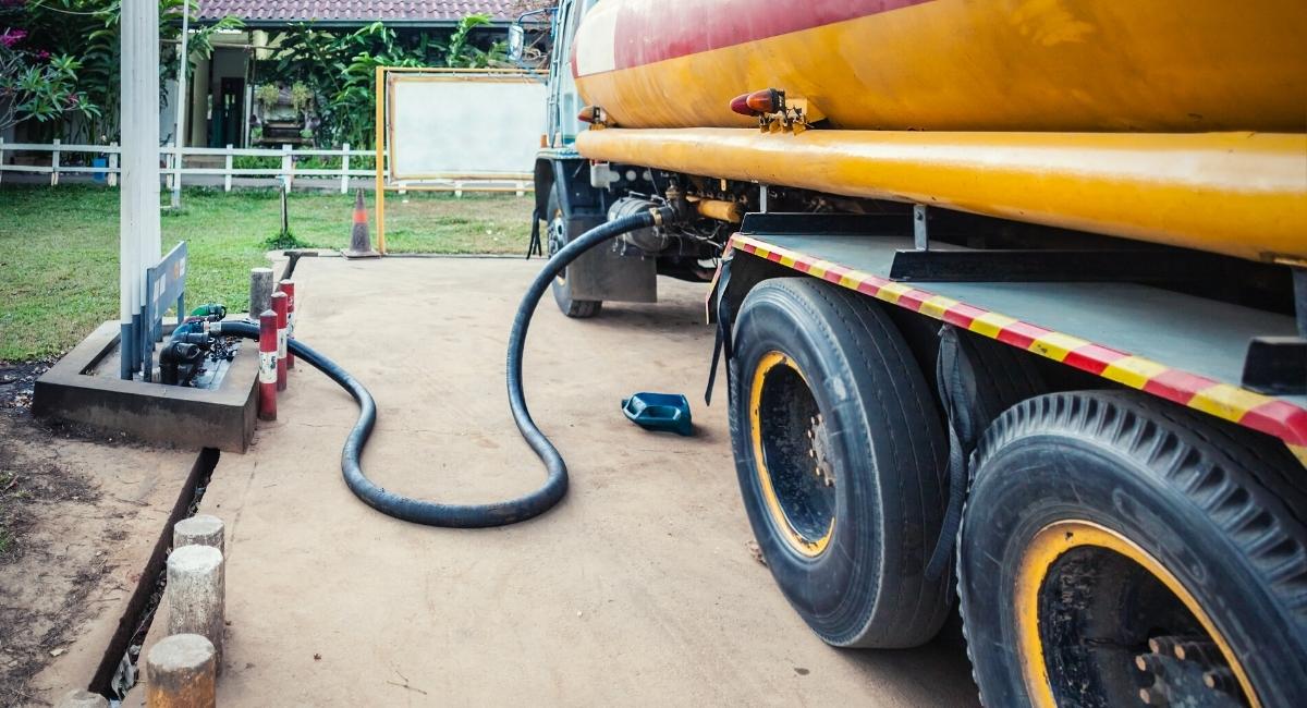 Used Oil Sales & Delivery main